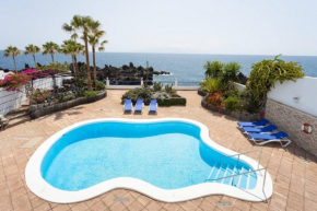 Penthouse in Oceanfront Villa - Next to the Beach